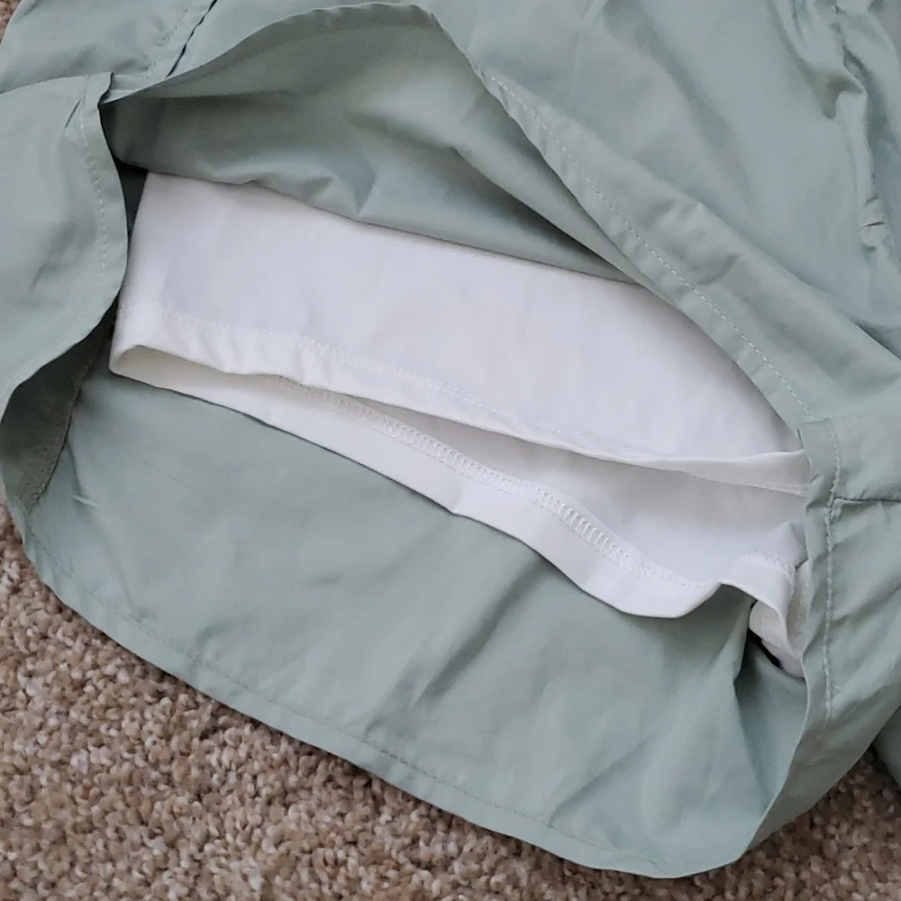 ACTA high waisted running shorts. - Picture 8 of 13